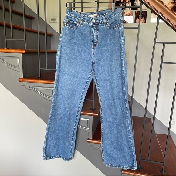 Levi’s Perfectly Slimming 512 Bootcut Women’s Blue Jean size 10 short - Picture 8 of 13